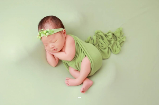 大兴安岭宝宝多大才不会吐奶